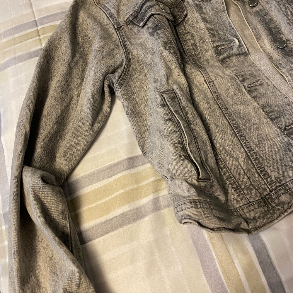 Gray Denim Jacket - Picture 3 of 4